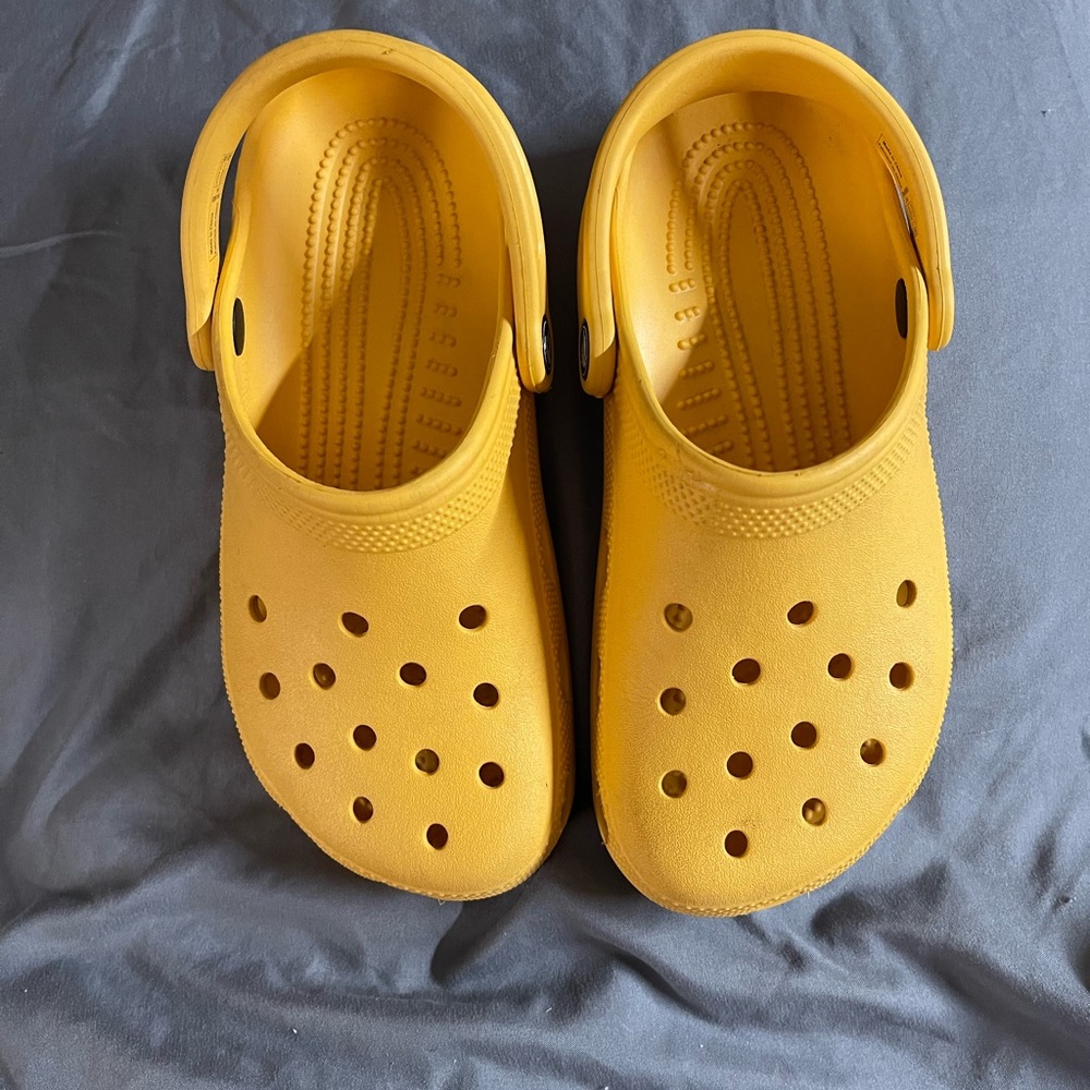 Kid’s Crocs, Size J4, Tangerine, Worn maybe 3 times